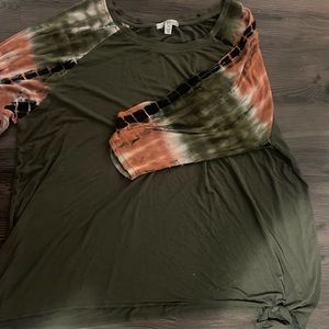 Silver wear brand shirt